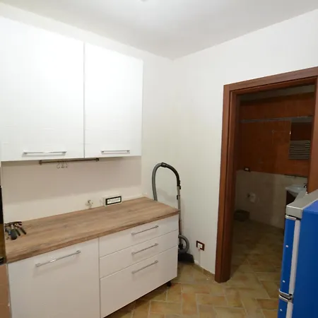 Anna Villa Genzano di Roma